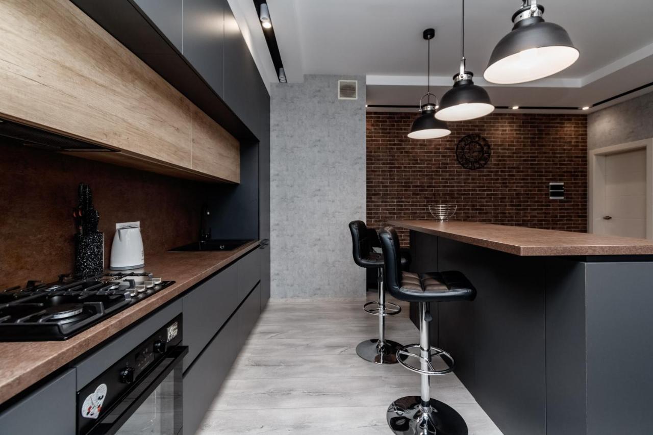 Diplomat The Best Ultra Central Apartaments Chişinău Esterno foto
